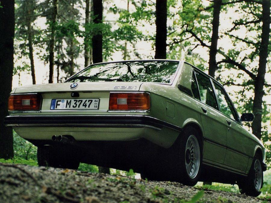 BMW 5-Series 1976 года  (фото 5 из 15)